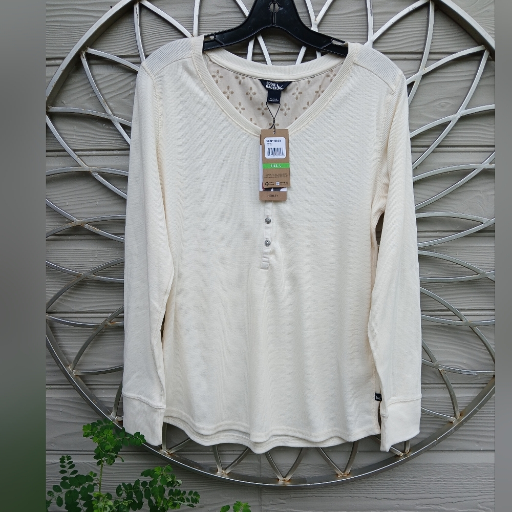 Eddie Bauer Cream Lightweight Henley Thermal Long Sleeve Top
